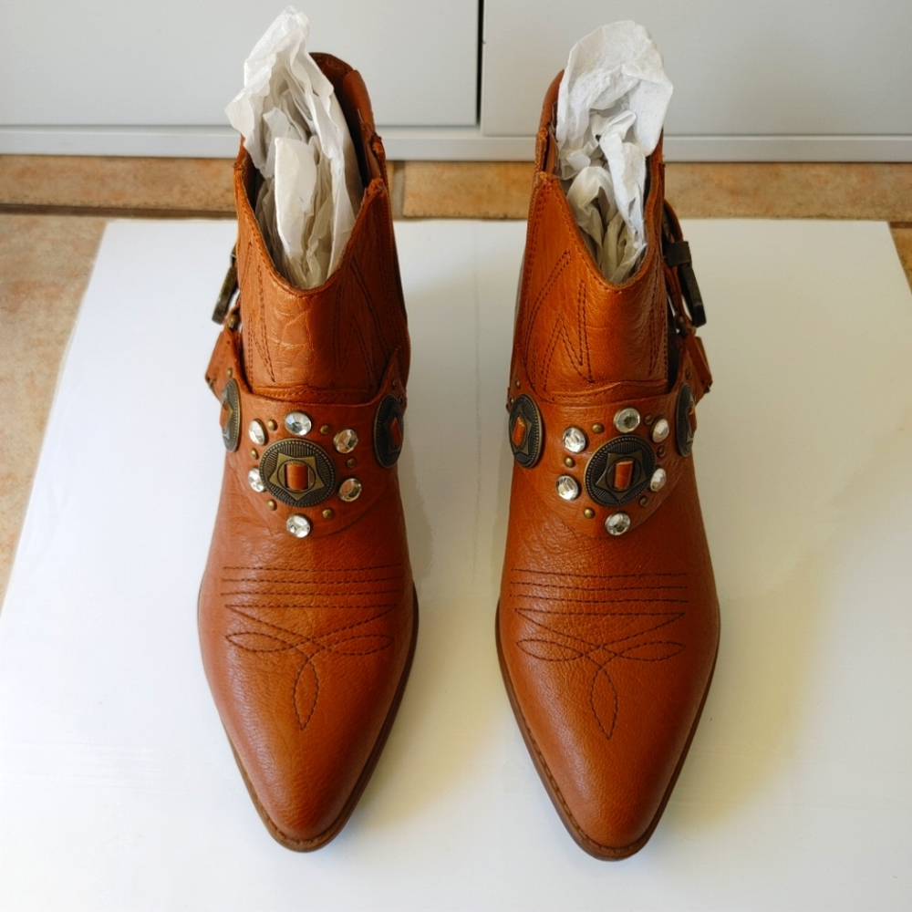 Carlos Santana Marlene Boot
